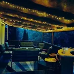 Alen - National Park Retreat - With Garden & Terrace * كولين فاكوف
