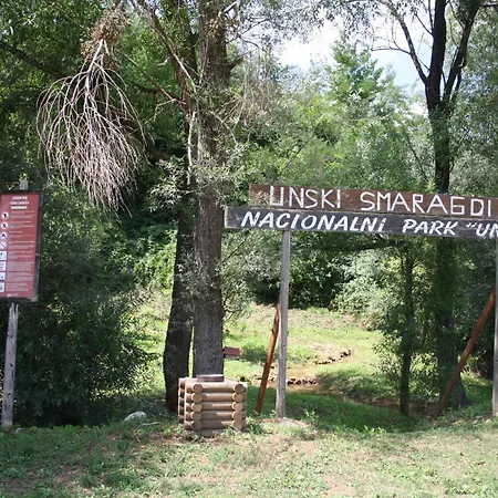 Alen - National Park Retreat - With Garden & Terrace *