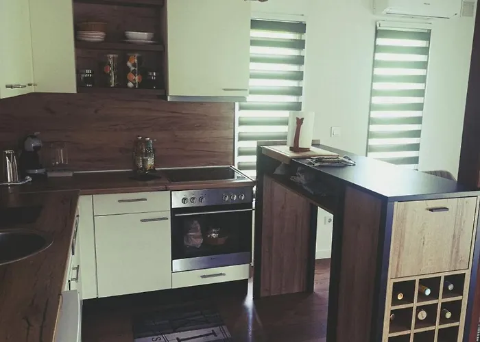 Alen - National Park Retreat - With Garden & Terrace * Kulen Vakuf